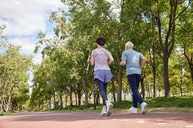 这球得跪着看！巴萨22岁中场大师40米直塞：撕裂4人防线 4场造7球